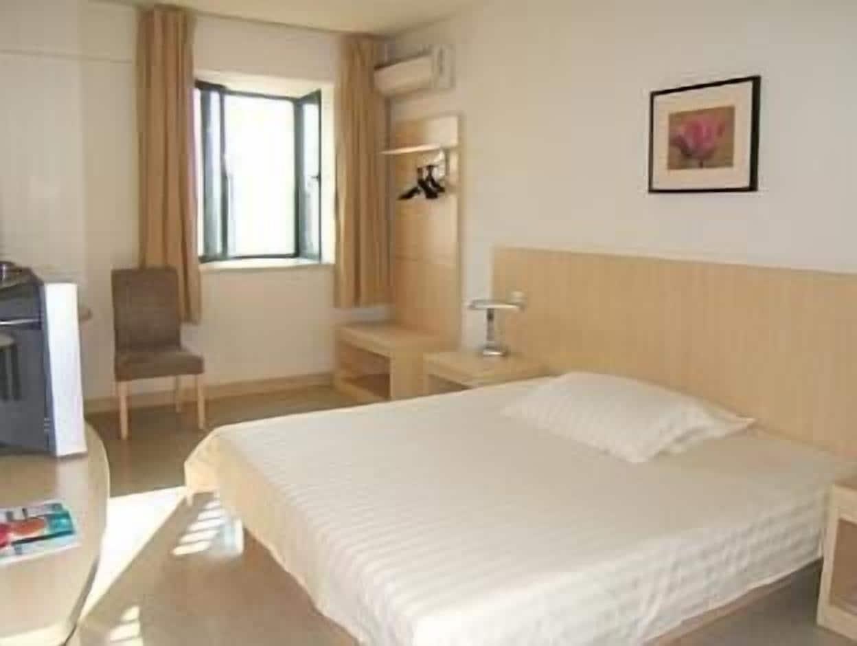 Jingjiang Inn Shanghai Jiading Chengzhong Road Buitenkant foto