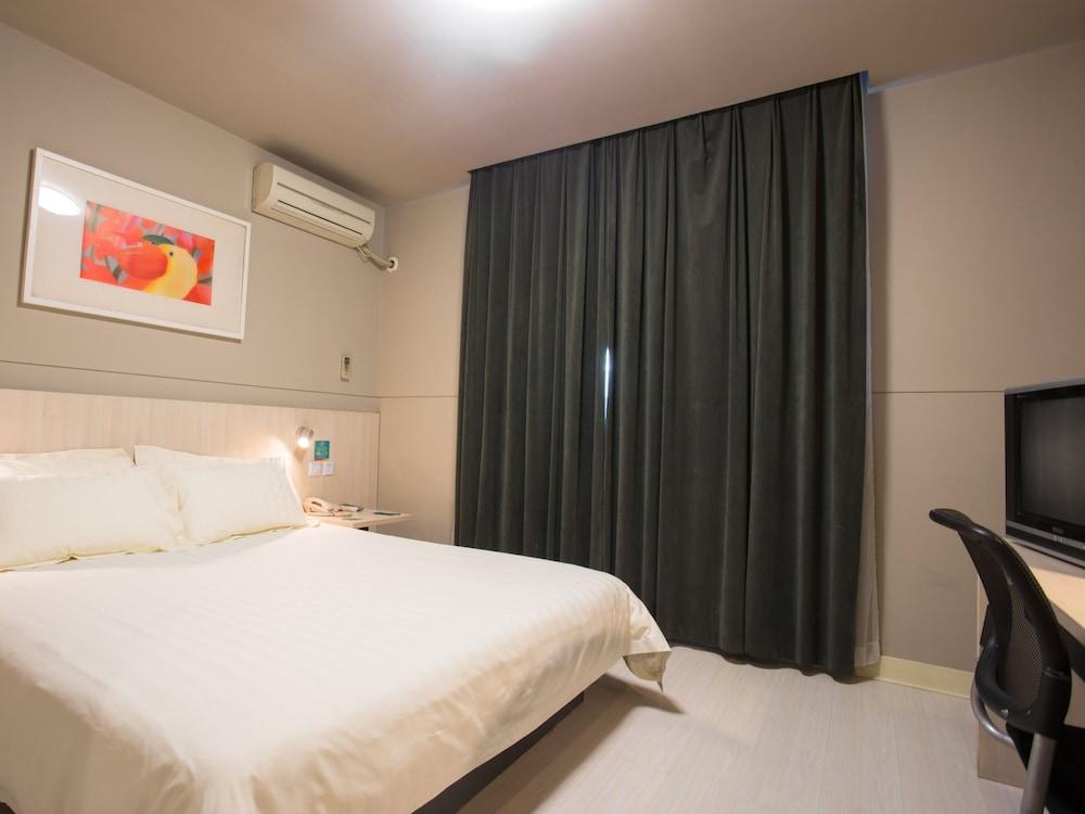 Jingjiang Inn Shanghai Jiading Chengzhong Road Buitenkant foto