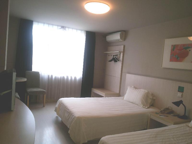 Jingjiang Inn Shanghai Jiading Chengzhong Road Buitenkant foto