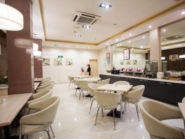 Jingjiang Inn Shanghai Jiading Chengzhong Road Buitenkant foto
