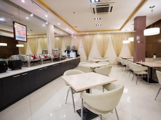 Jingjiang Inn Shanghai Jiading Chengzhong Road Buitenkant foto