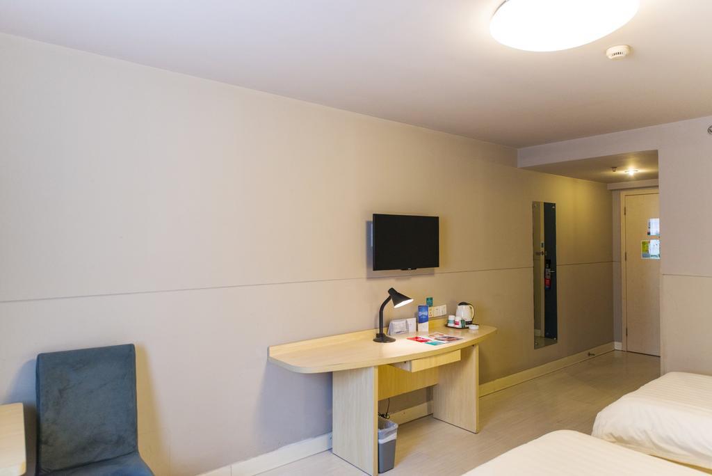 Jingjiang Inn Shanghai Jiading Chengzhong Road Buitenkant foto
