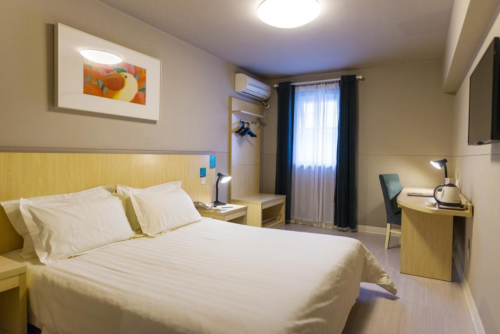 Jingjiang Inn Shanghai Jiading Chengzhong Road Buitenkant foto