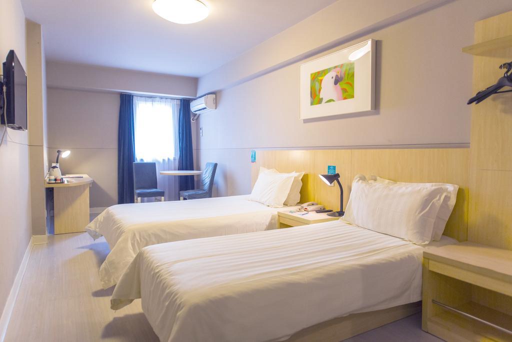 Jingjiang Inn Shanghai Jiading Chengzhong Road Buitenkant foto