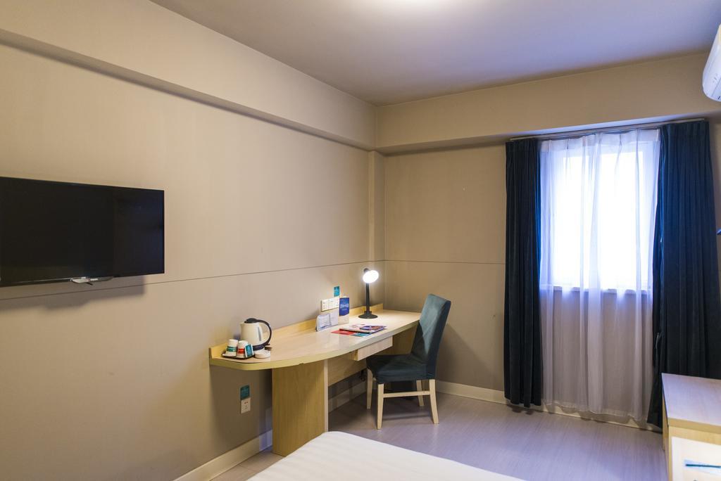 Jingjiang Inn Shanghai Jiading Chengzhong Road Buitenkant foto