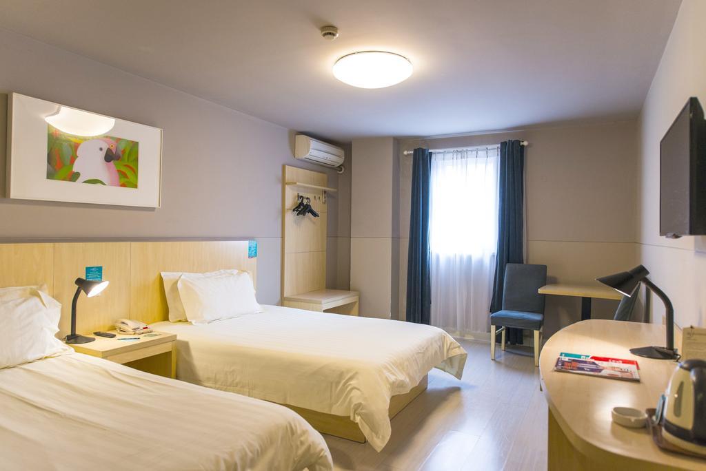Jingjiang Inn Shanghai Jiading Chengzhong Road Buitenkant foto