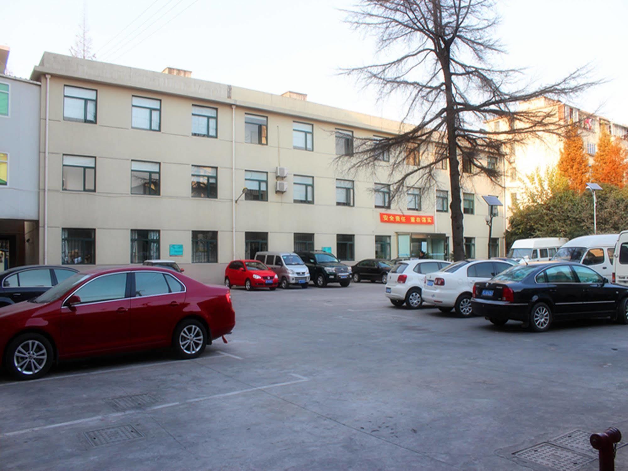 Jingjiang Inn Shanghai Jiading Chengzhong Road Buitenkant foto